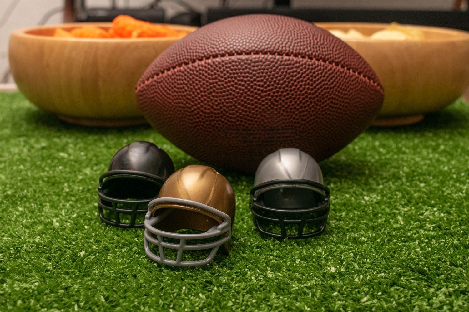 NFL Week 5 Pick’em 2025: Contests, Picks, and More