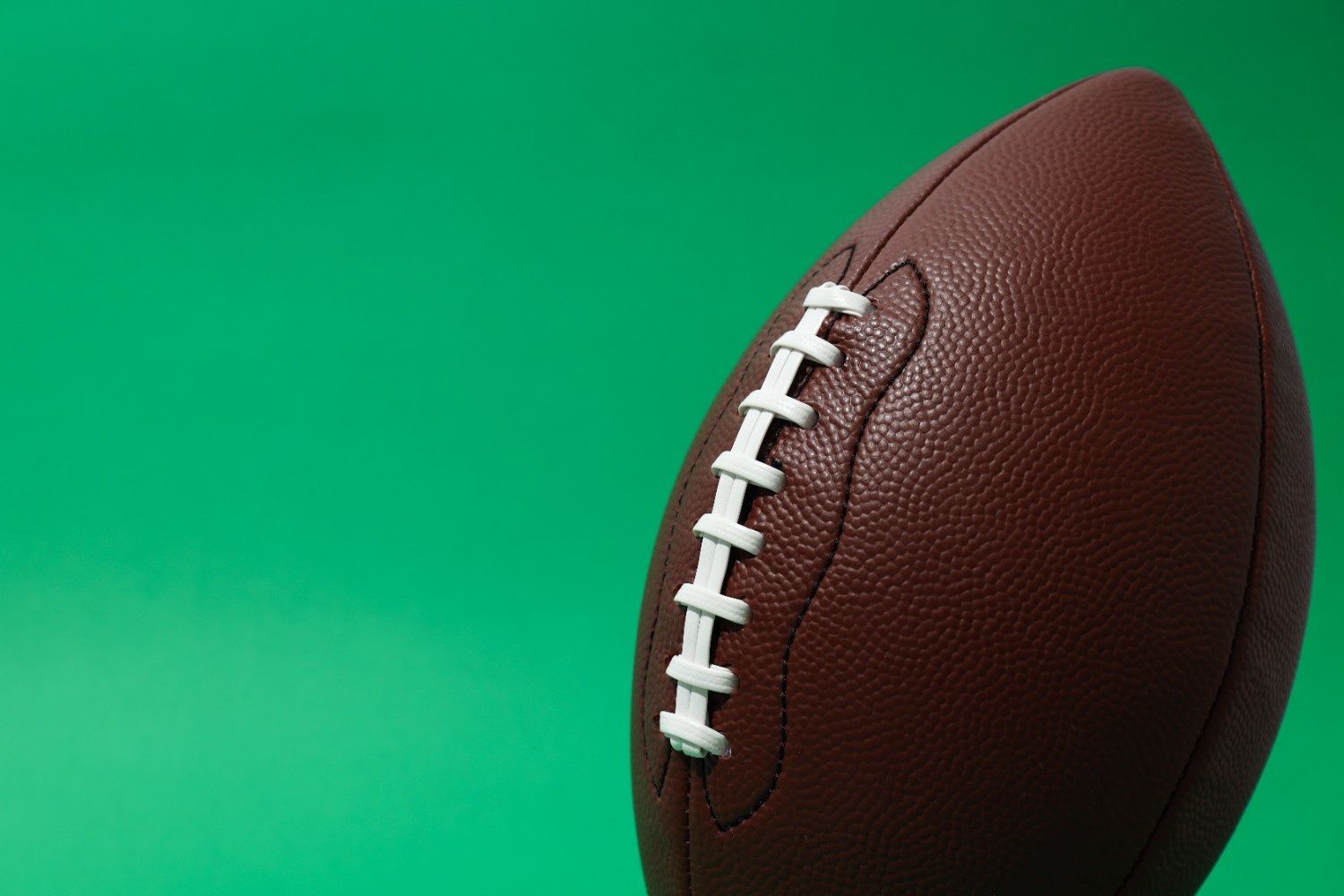 NFL Survivor Week 15 Picks and Contest Strategy (2025)