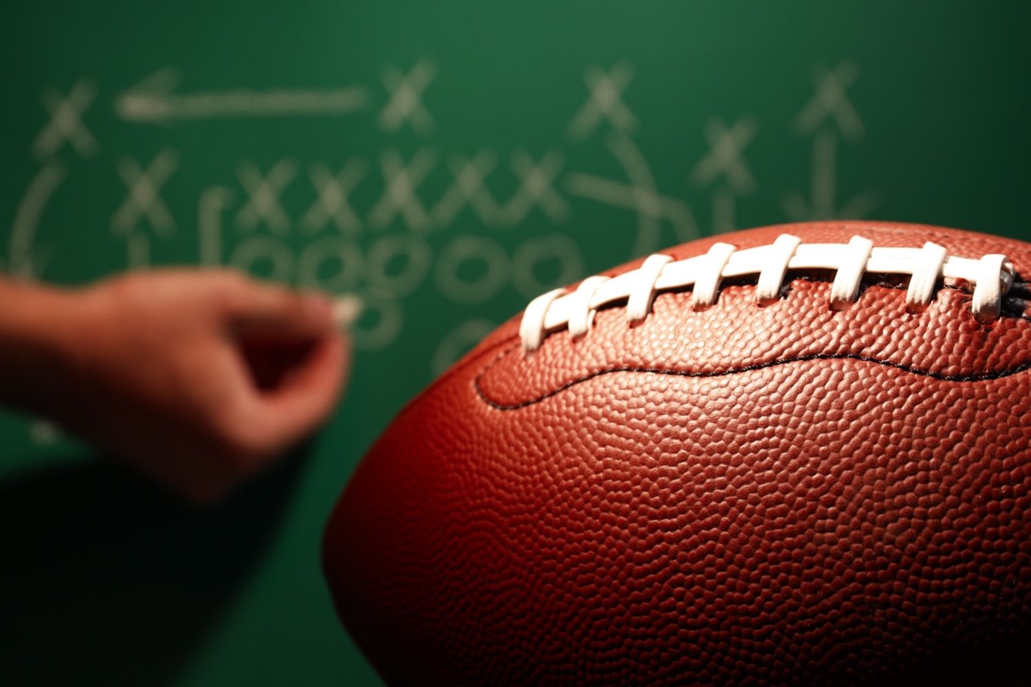 2026 NFL Mock Draft: Full First Round Predictions & Strategy